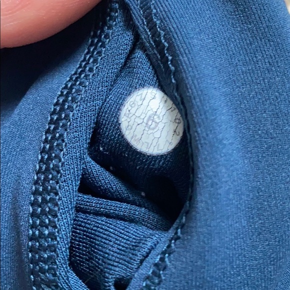 Lululemon Wunder Under Crops - Picture 6 of 10